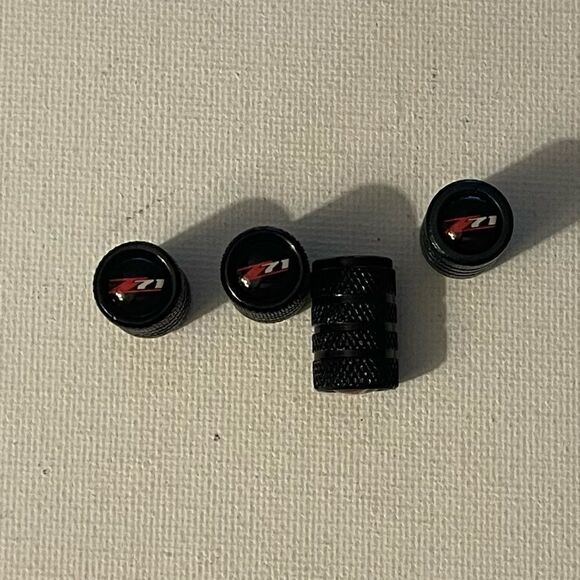 Chevrolet Z71 Logo valve Stem caps in Black set of 4 NWT - Picture 1 of 4